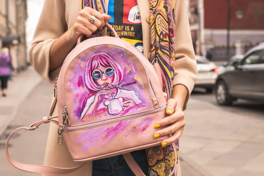 Zaino mini rosa con ragazza capelli rosa, stile donna bags pelle grigia MS-7112