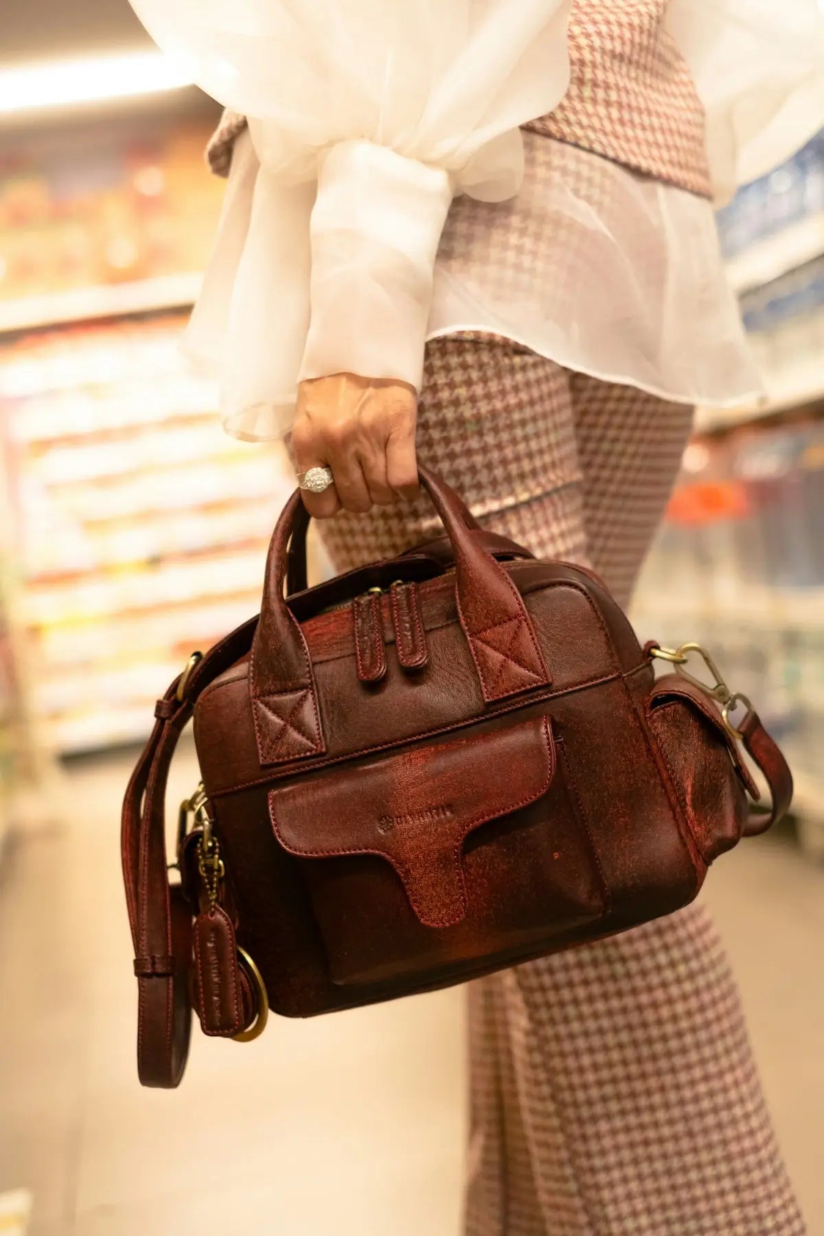 Exploring the Variety of Donna Bags and Affordable Designer Bags - Stile Donna Bags