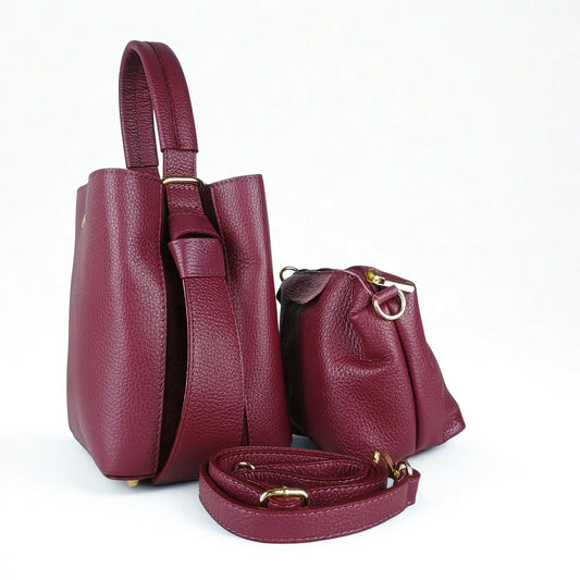 Borsa a cerchio nera in pelle burgundy con dettagli oro