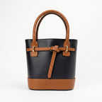 Borsa Bucky in Vera Pelle con Tracolla Regolabile - Stile Donna Bags