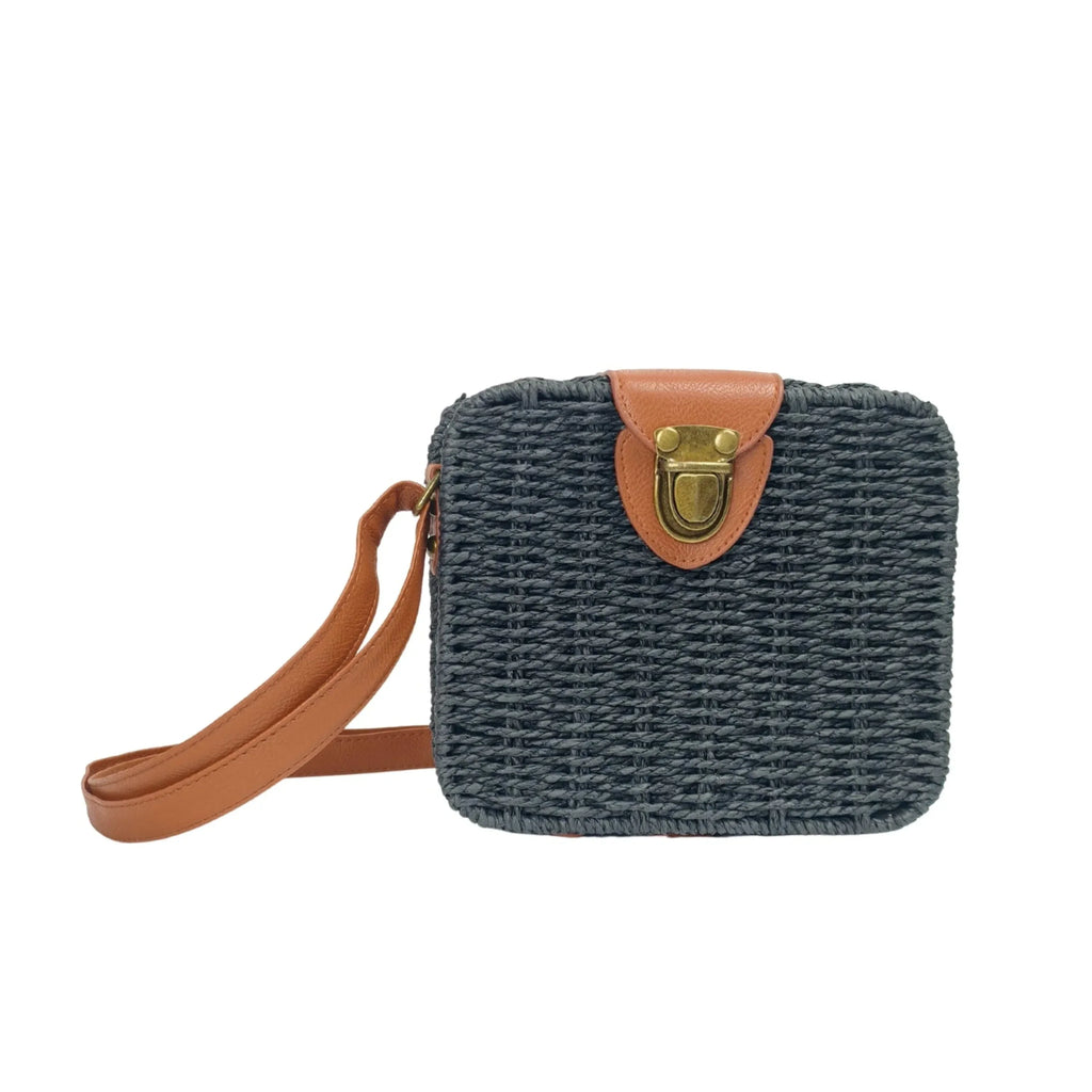 Stile Donna borsa intrecciata a scatola paglia ecopelle beige – dettaglio manico