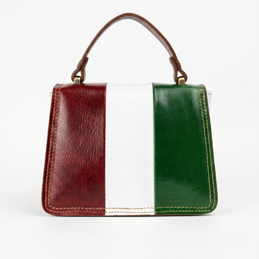 Borsa mini torre vera pelle rossa con chiusura magnetica – vista posteriore