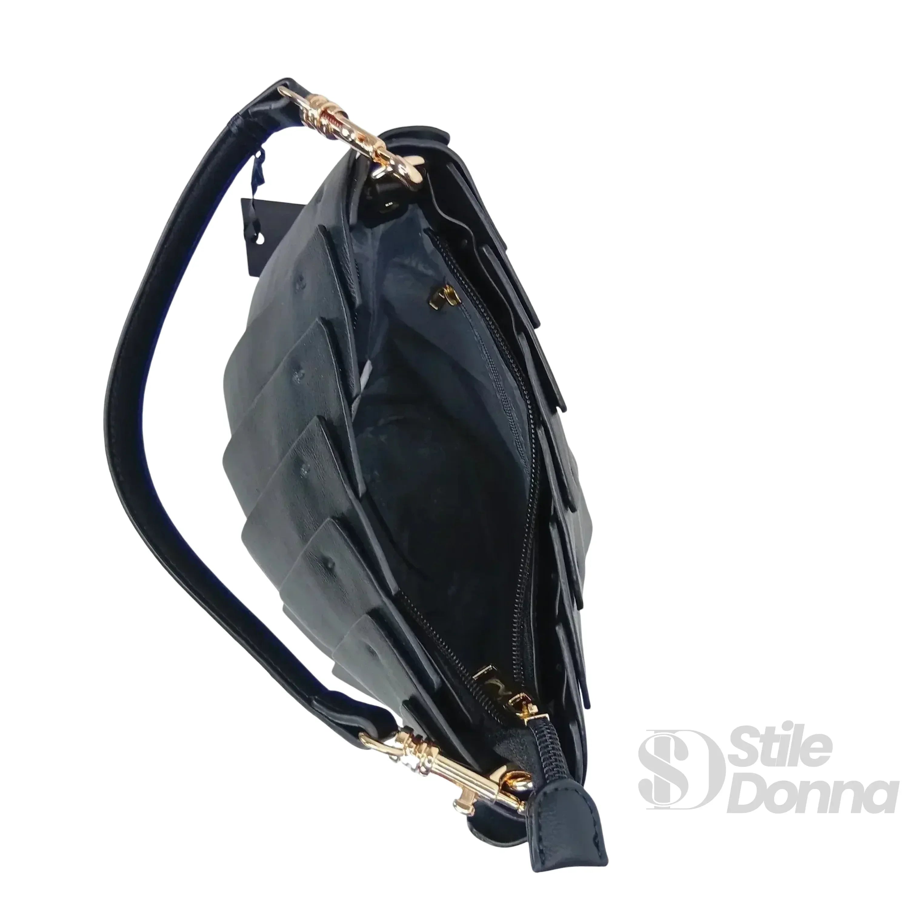 Stile Donna borsa secchiello ecopelle con finiture dorate donna – borsa indossata