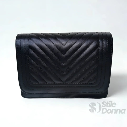 Stile Donna borsa trapuntata ecopelle nera design triangoli – vista posteriore