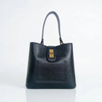 Borsa a Mano in Vera Pelle Italiana con Dettagli Dorati - Stile Donna Bags