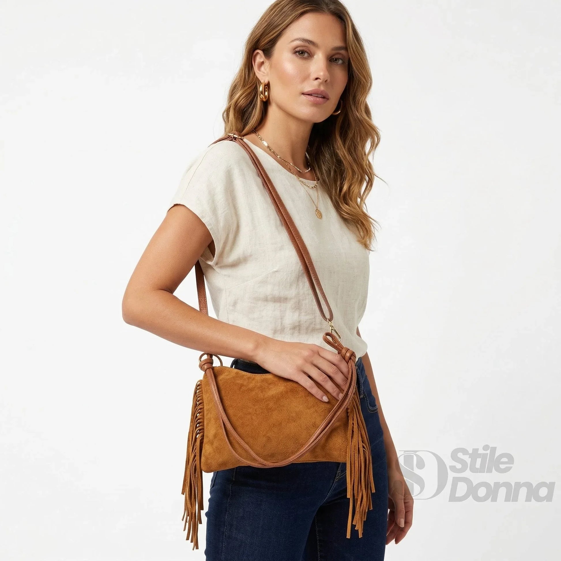 Stile Donna borsa a tracolla Camilla Boho pelle scamosciata con frange – dettaglio esterno