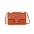 Stile Donna borsa a tracolla ecopelle marrone con catena oro donna – vista frontale