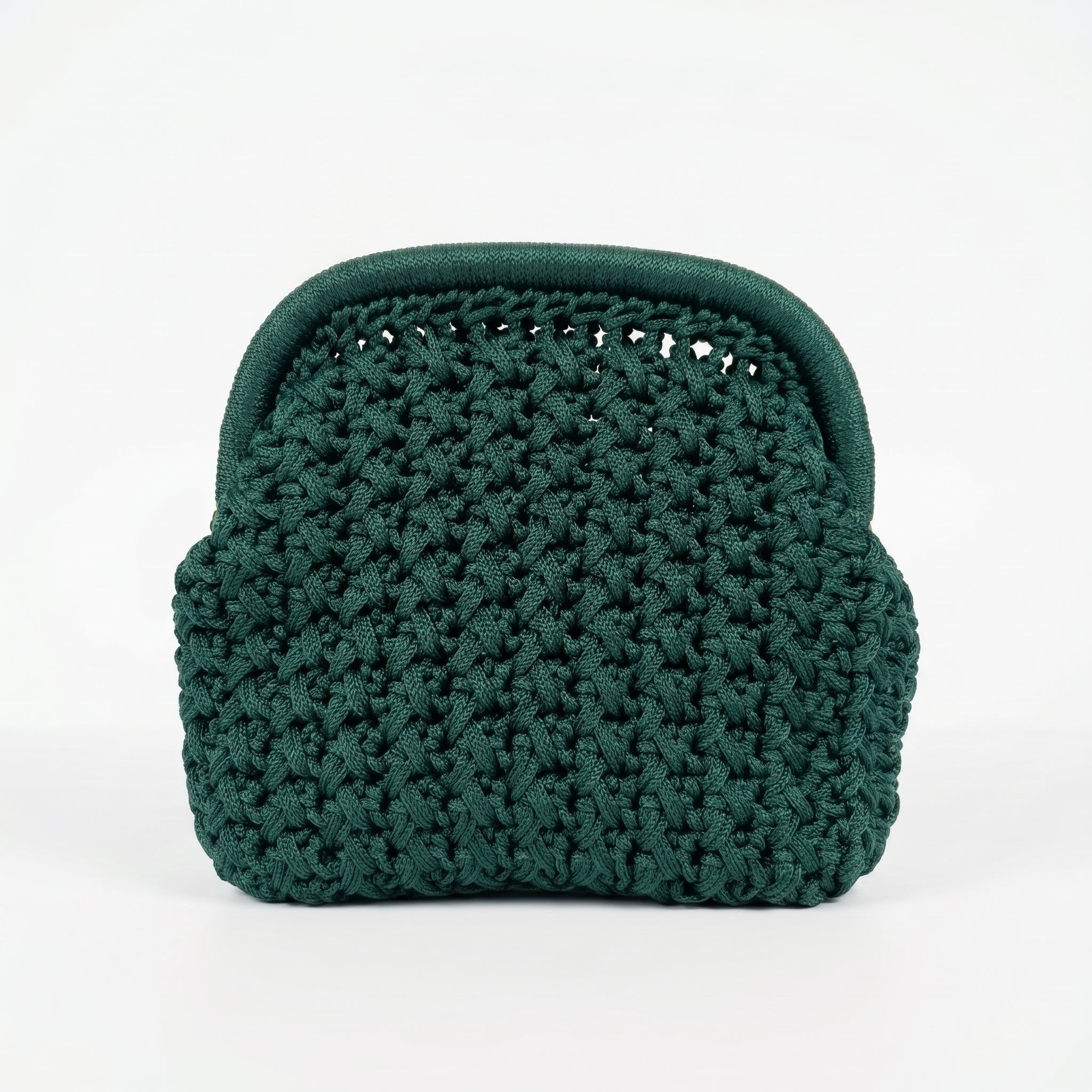 Borsa Fiorella in Crochet con Chiusura a Clip e Catena Dorata – Stile Donna - Borse a Tracolla - Stile Donna Bags