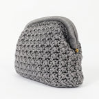 Borsa Fiorella in Crochet con Chiusura a Clip e Catena Dorata – Stile Donna - Borse a Tracolla - Stile Donna Bags