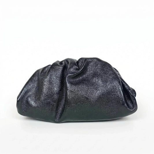 Clutch Metallizzata In Vera Pelle Con Catena Dorata | Vista laterale | vera pelle | Nero