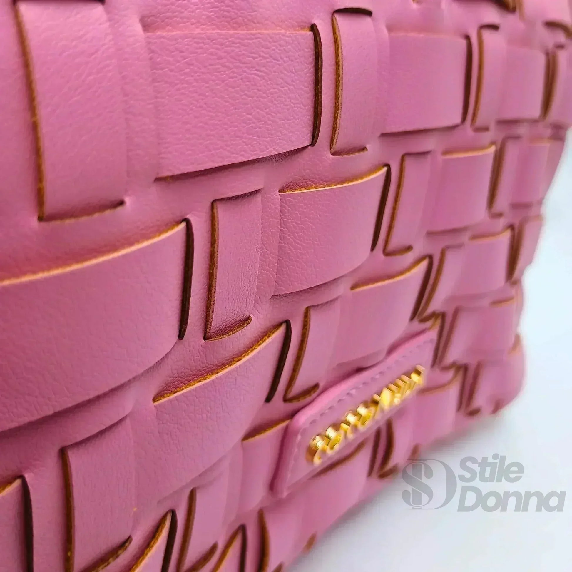 Coconuda borsa intrecciata argento ecopelle rosa – dettaglio manico