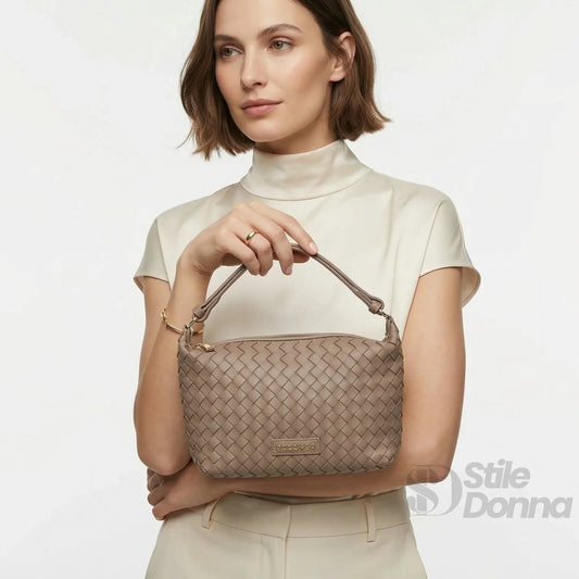 Coconuda borsa intrecciata ecopelle nera con manico e tracolla – vista posteriore