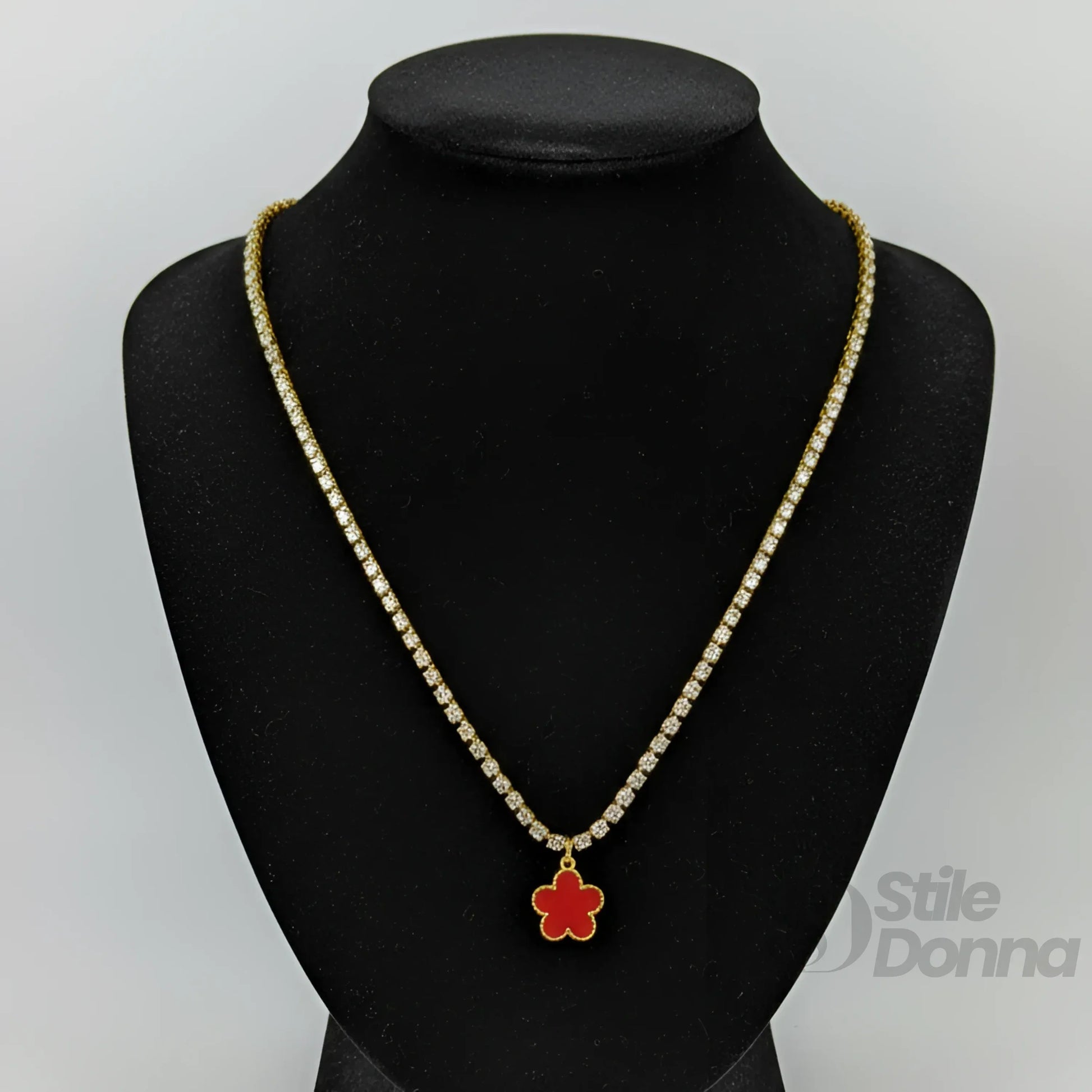Stile Donna collana tennis cristallo oro ciondolo quadrifoglio rosso – dettaglio