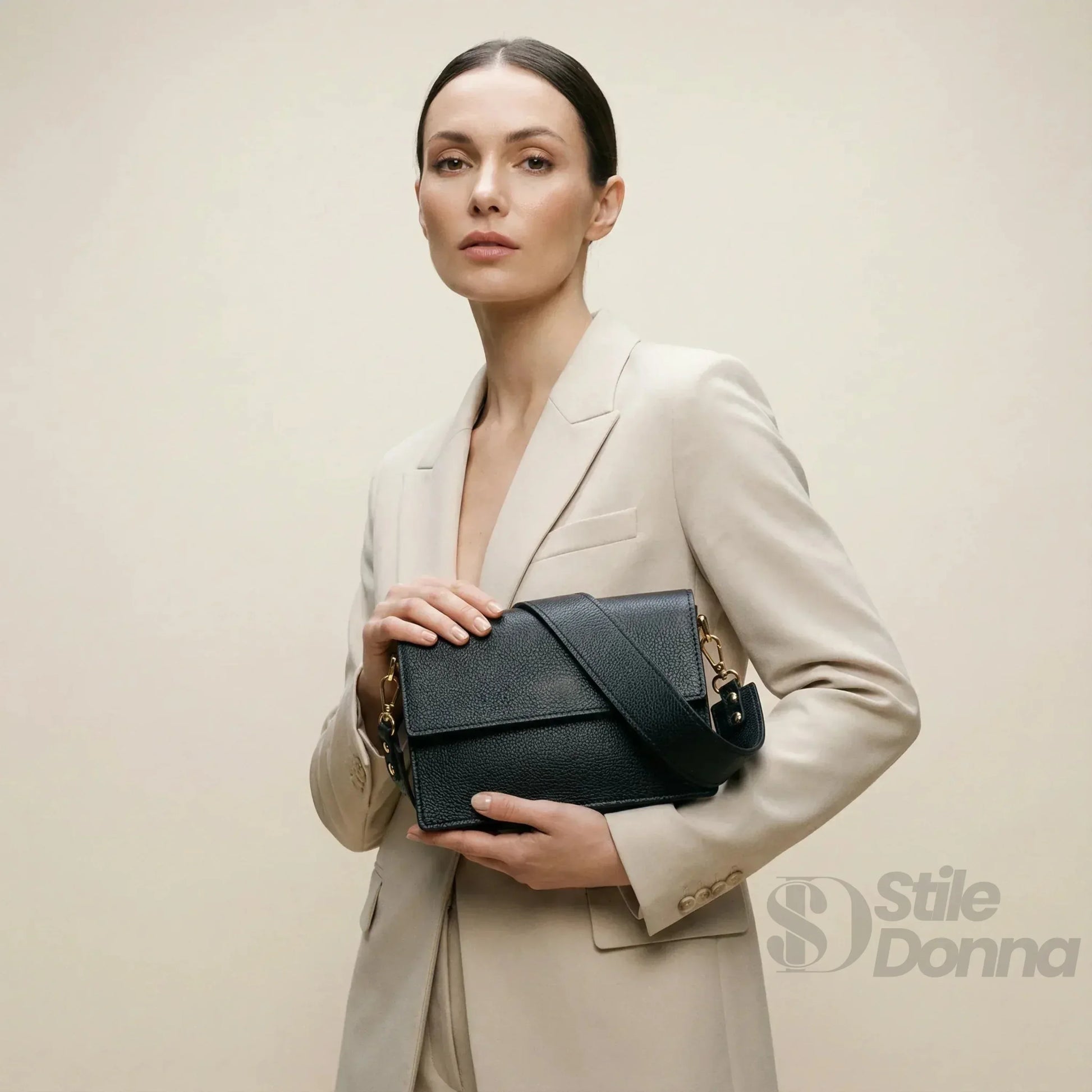 Luxe Crossbody borsa a tracolla vera pelle donna – borsa indossata