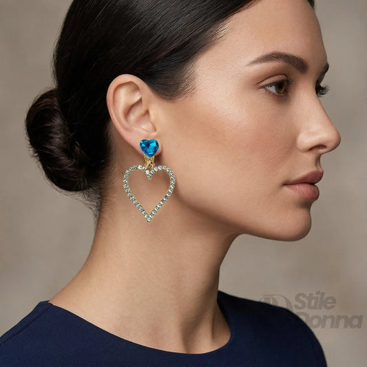 Orecchini a Cuore Pendenti Cristallo Blu | Dettaglio esterno | Blu