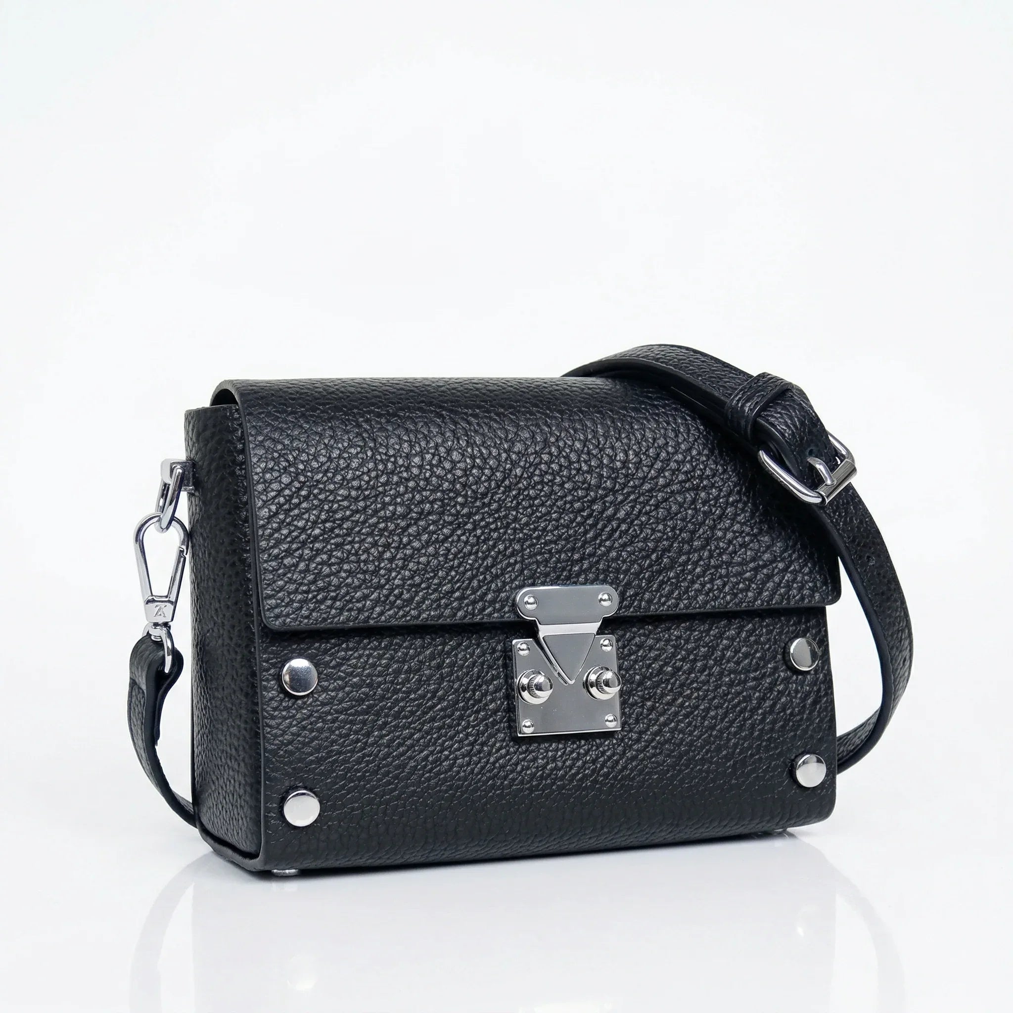 Stile Donna pochette a tracolla ecopelle con finiture argento – dettaglio manico