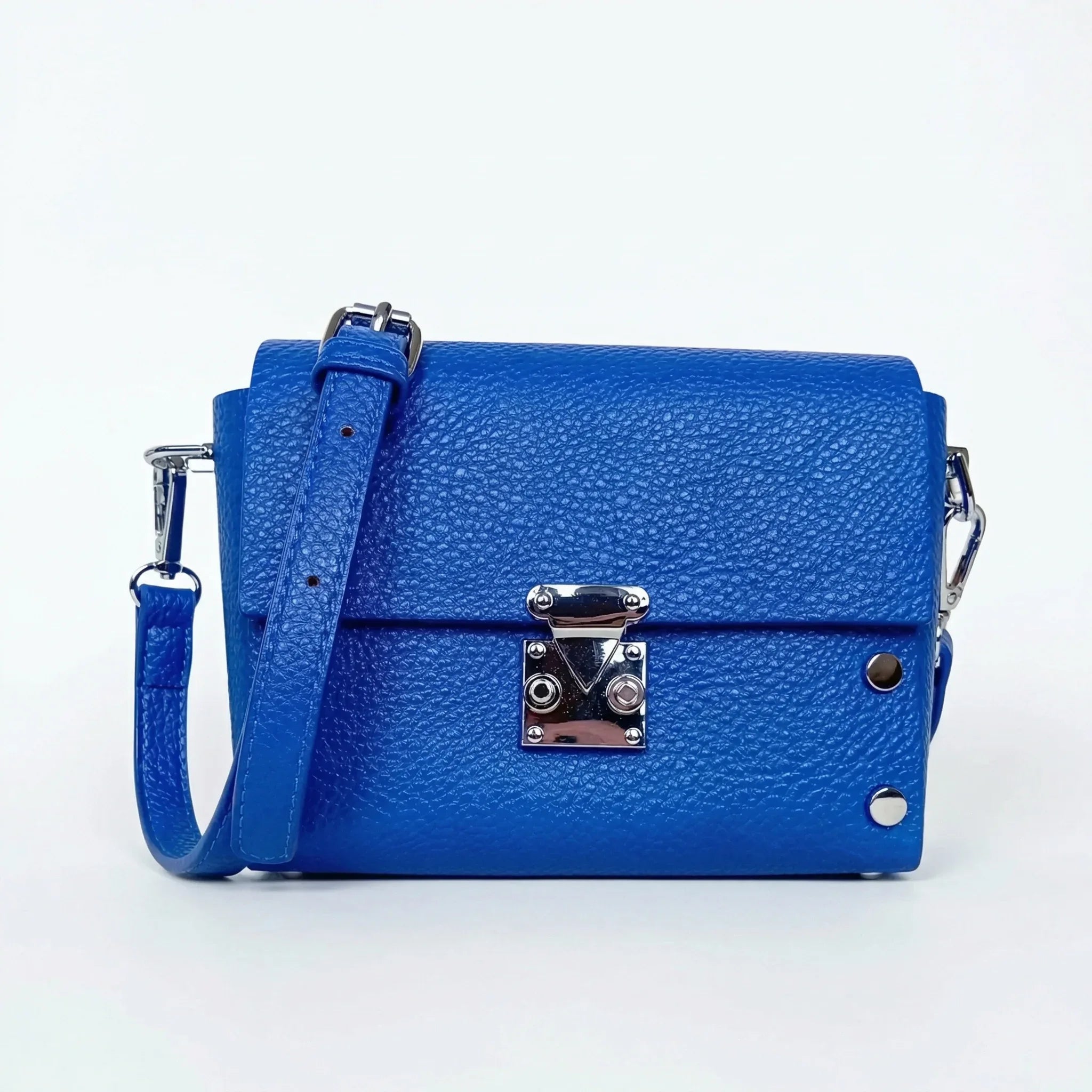 Stile Donna pochette a tracolla ecopelle blu con finiture argento donna – vista frontale