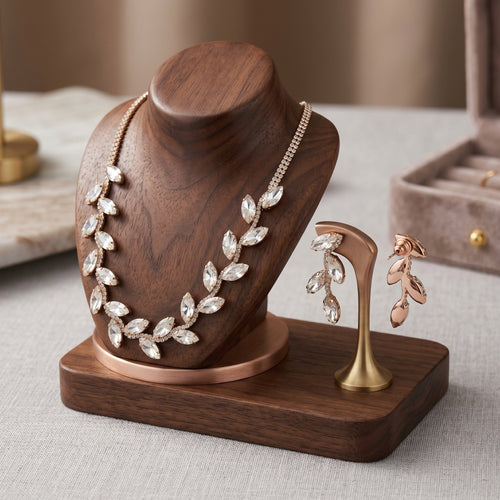 Stile Donna set collana e orecchini foglia d'oro cristalli brillanti – vista laterale