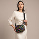 Borsa hobo Coconuda nera borchie oro con tracolla regolabile inclusa - Prova 1