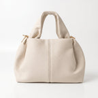 Borsa a Mano Coconuda in Ecopelle Goffrata con Charm Decorativo e Tracolla - Stile Donna Bags