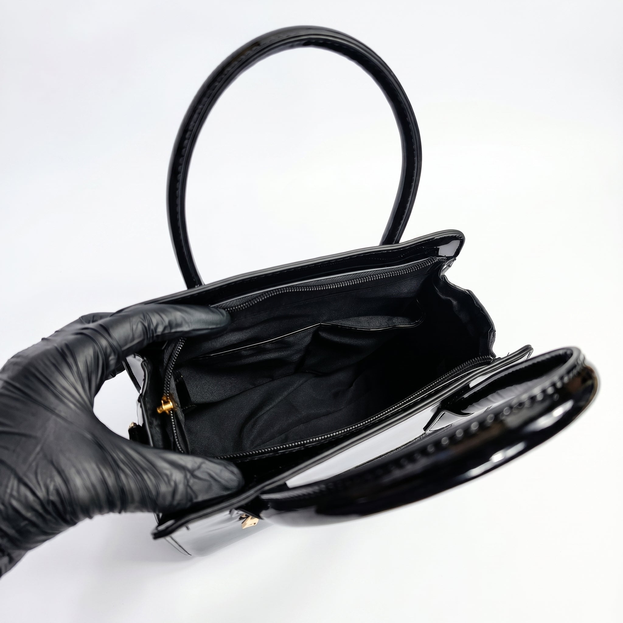 Borsa a Mano in Pelle Verniciata Lucida con Dettagli Dorati - Stile Donna Bags