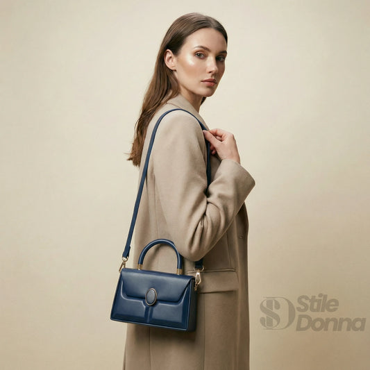 borsa-strutturata-classica-con-hardware-oro-a-mano-pelle-blu-739 - Stile Donna Bags
