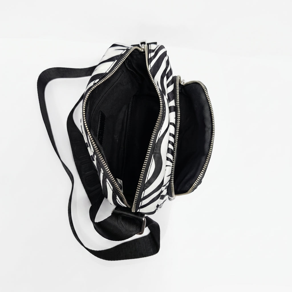 Borsa Coconuda Zebrata in Nylon con Stampa Animalier