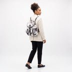Zaino Adelina in Canvas Farfalle con Rifiniture in Ecopelle e Coulisse - Stile Donna Bags