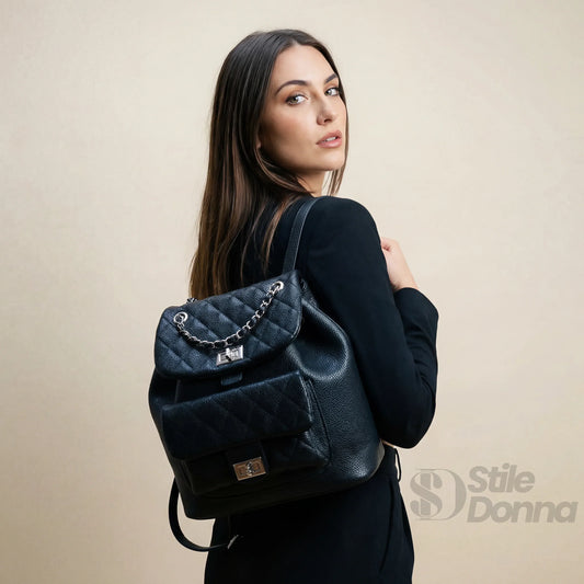 zaino-trapuntato-nero-con-dettaglio-a-catena-pelle-trapuntata-995 - Stile Donna Bags